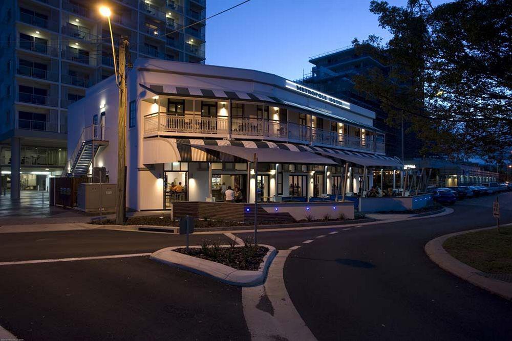 Oaks Townsville Metropole Hotel Exterior foto